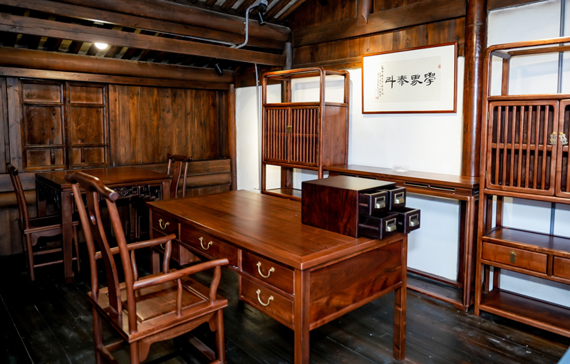 蔣學(xué)模故居正式掛牌對(duì)外開放。觀海衛(wèi)鎮(zhèn)供圖