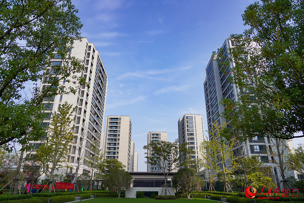 浙江省杭州市石橋街道楊家社區(qū)回遷安置房。人民網(wǎng) 章勇濤攝
