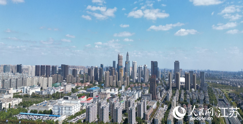 南通城市航拍圖。人民網(wǎng)記者 王繼亮攝
